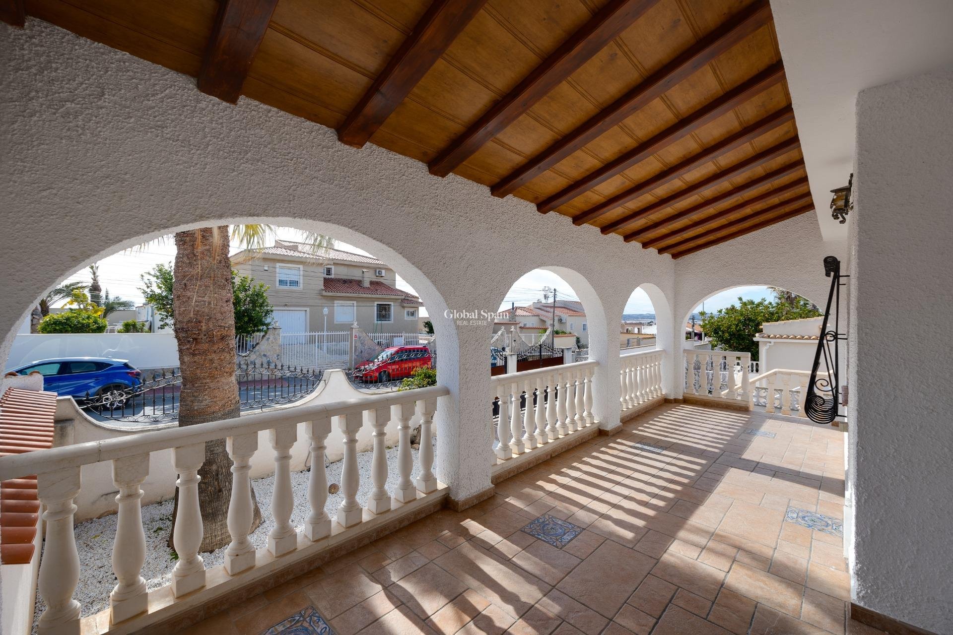 Wiederverkauf - VILLA -
TORREVIEJA - La Siesta - El Salado - Torreta