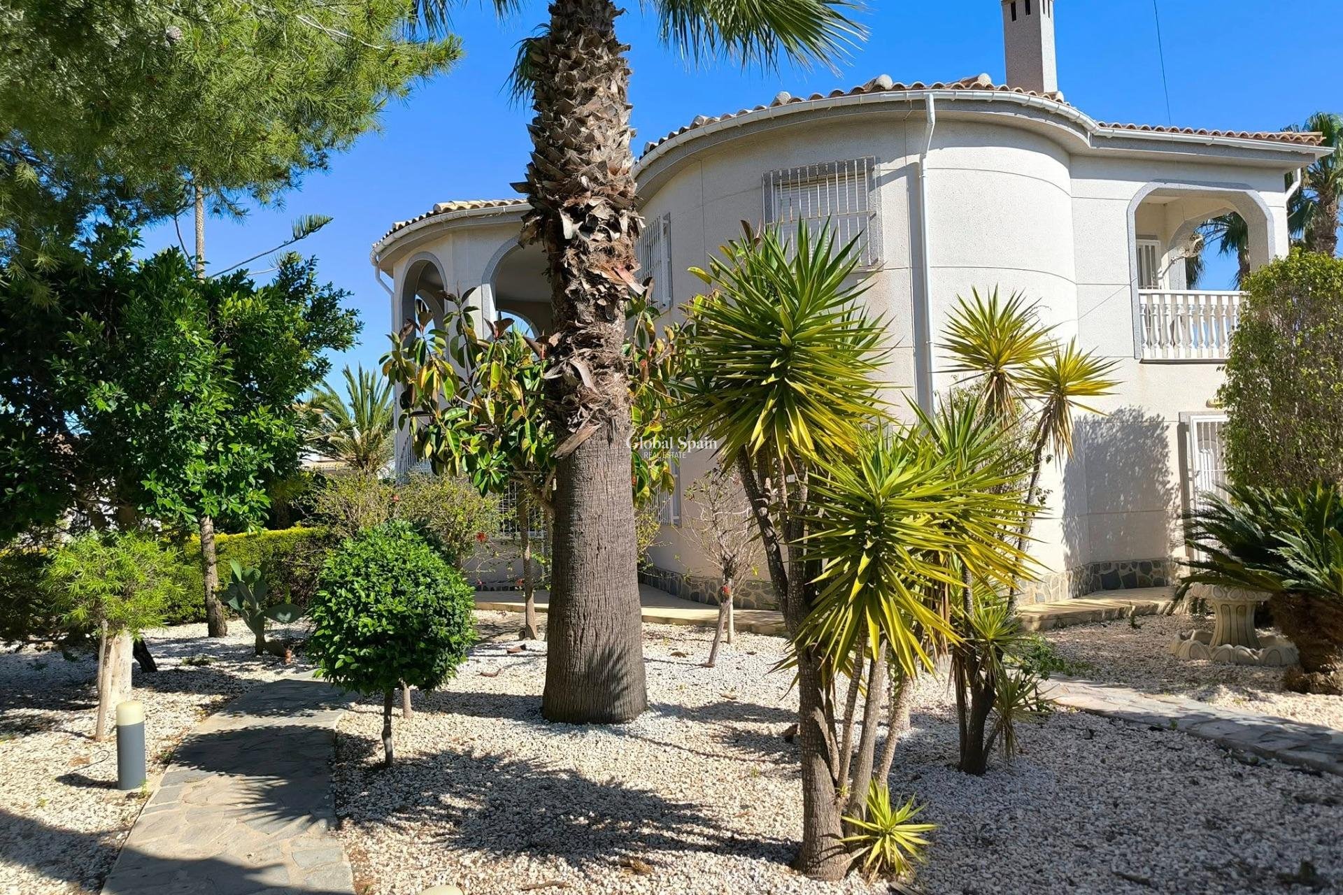 Wiederverkauf - VILLA -
TORREVIEJA - La Siesta
