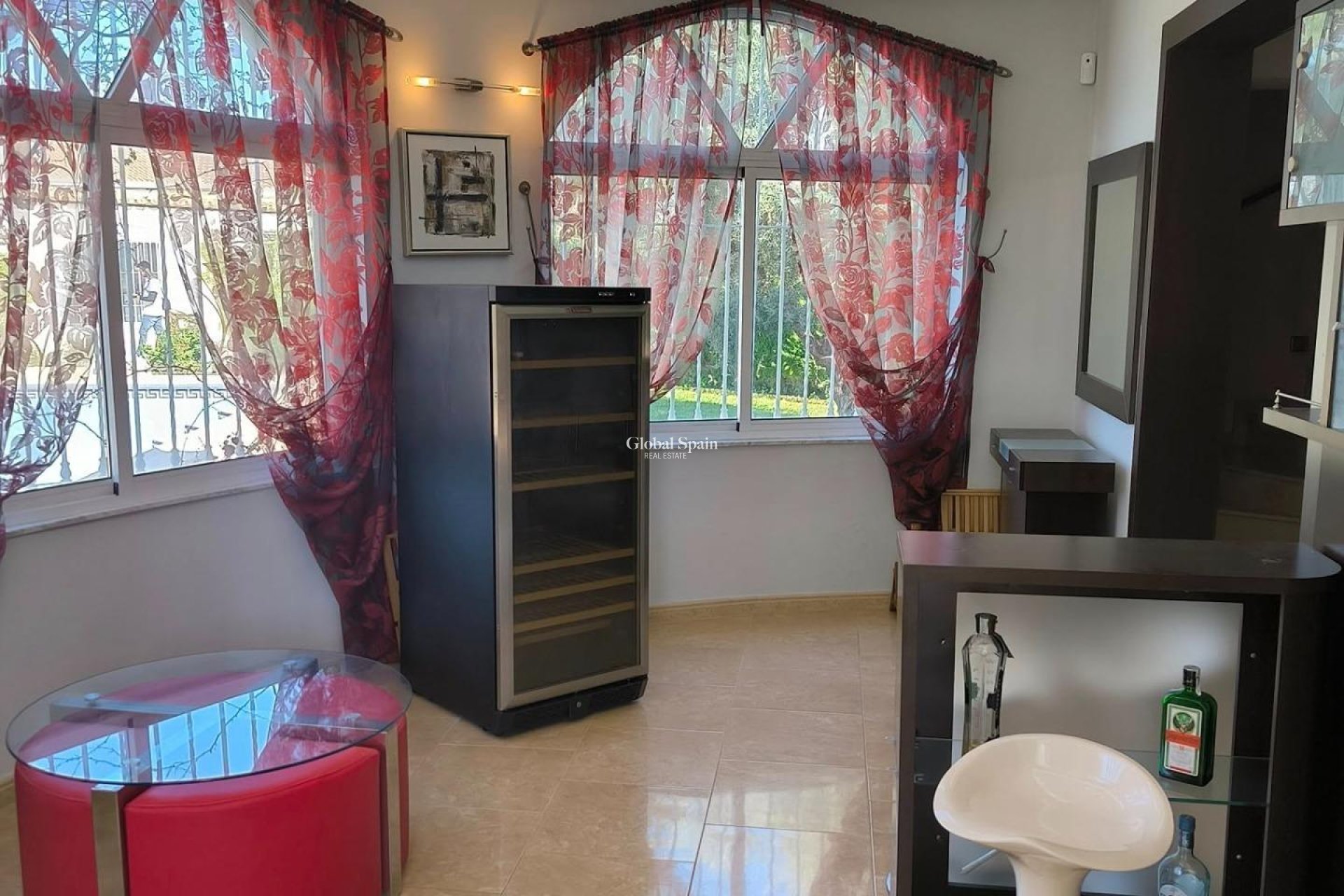 Wiederverkauf - VILLA -
TORREVIEJA - La Siesta