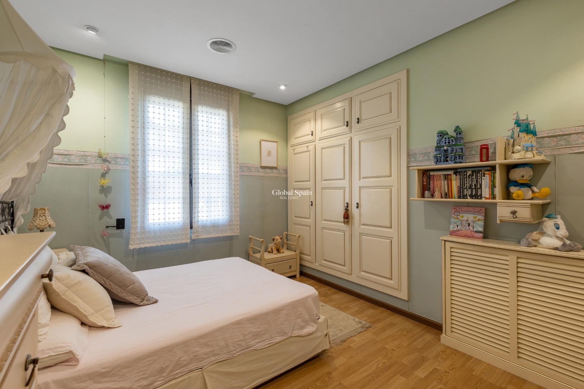 Wiederverkauf - Villa -
TORREVIEJA - La Veleta