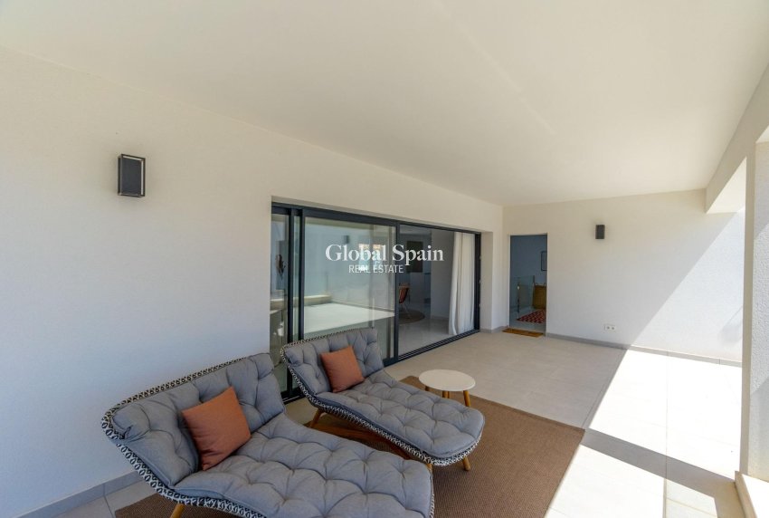 Wiederverkauf - VILLA -
TORREVIEJA - La Veleta