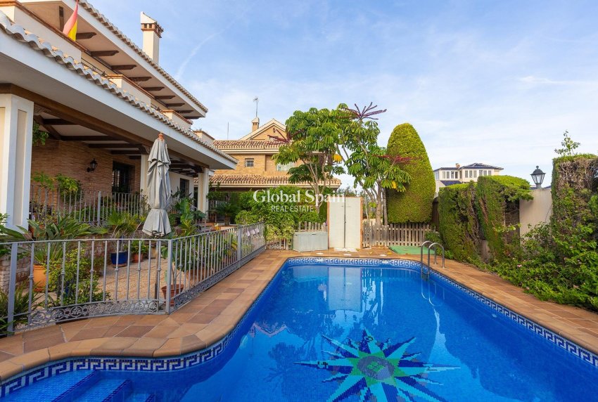 Wiederverkauf - VILLA -
TORREVIEJA - La Veleta