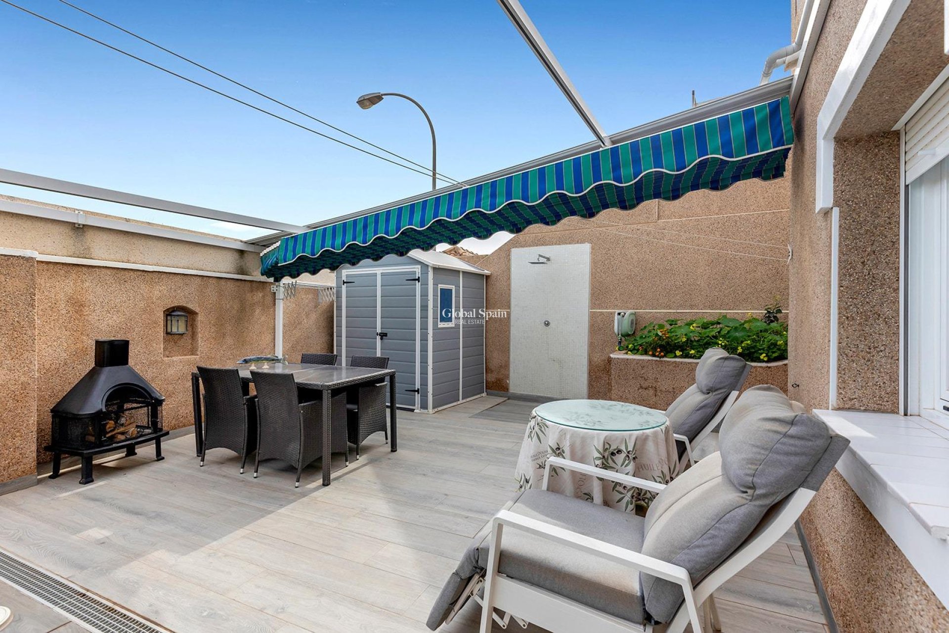 Wiederverkauf - VILLA -
TORREVIEJA - LOS BALCONES - LOS ALTOS