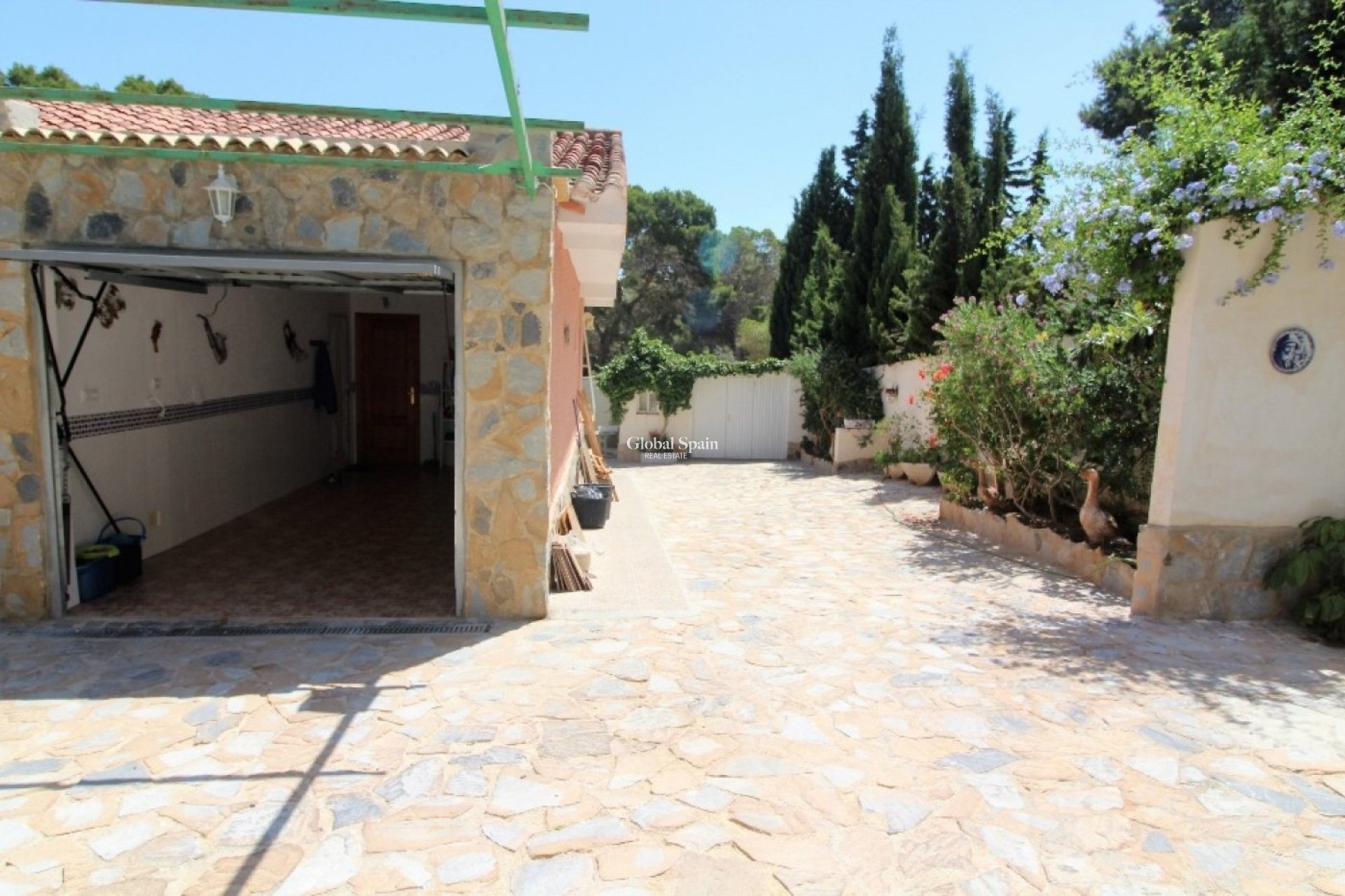 Wiederverkauf - VILLA -
TORREVIEJA - LOS BALCONES - LOS ALTOS