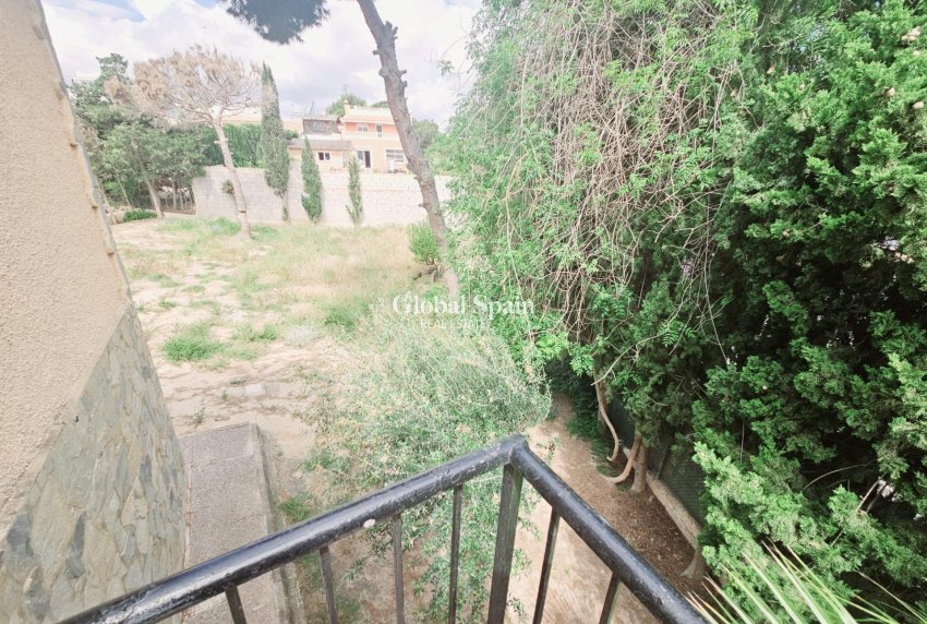 Wiederverkauf - VILLA -
TORREVIEJA - LOS BALCONES - LOS ALTOS