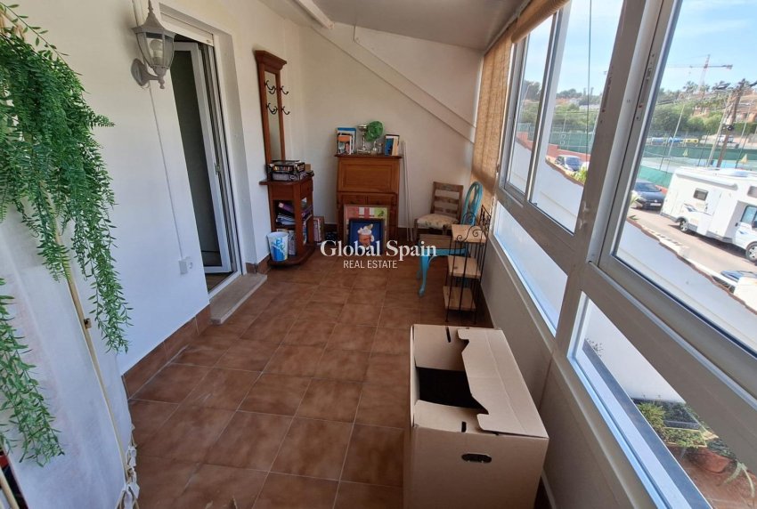 Wiederverkauf - VILLA -
TORREVIEJA - LOS BALCONES - LOS ALTOS