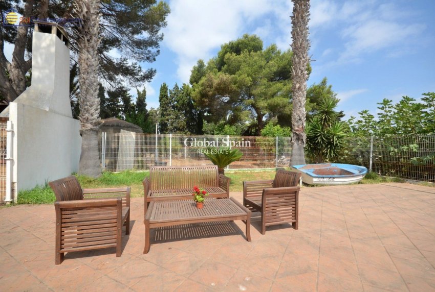 Wiederverkauf - VILLA -
TORREVIEJA - LOS BALCONES - LOS ALTOS