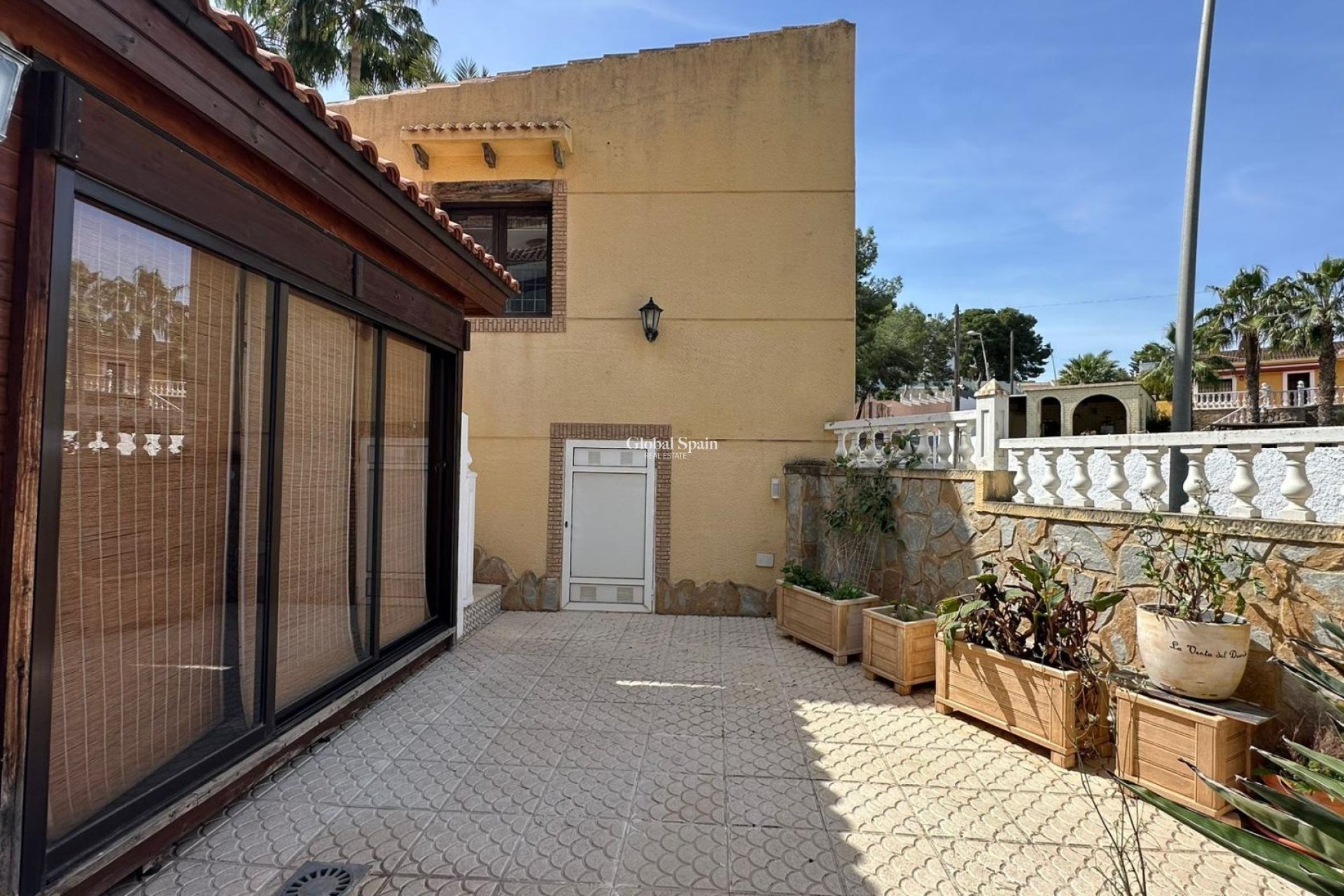 Wiederverkauf - VILLA -
TORREVIEJA - LOS BALCONES - LOS ALTOS
