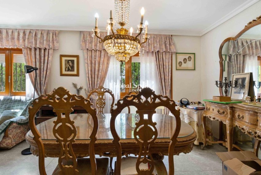 Wiederverkauf - VILLA -
TORREVIEJA - LOS BALCONES - LOS ALTOS