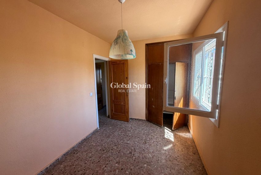 Wiederverkauf - VILLA -
TORREVIEJA - LOS BALCONES - LOS ALTOS