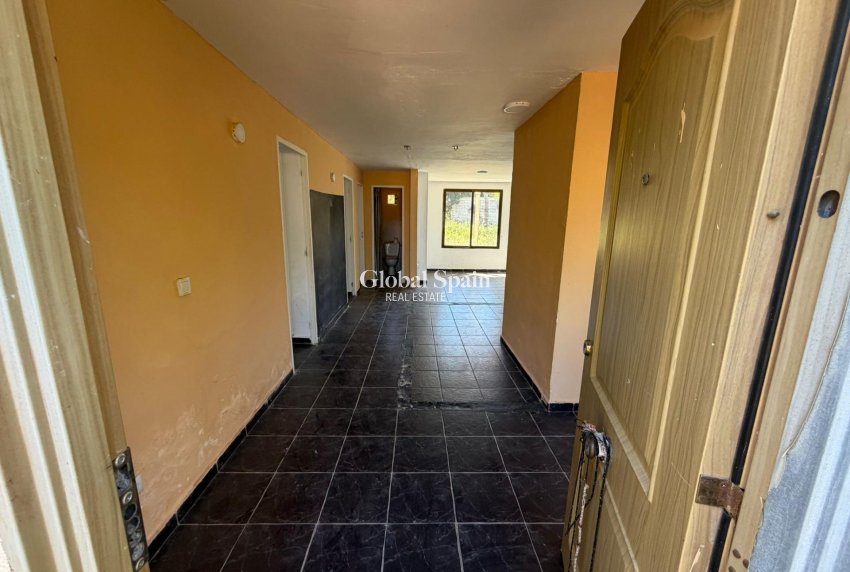 Wiederverkauf - VILLA -
TORREVIEJA - LOS BALCONES - LOS ALTOS