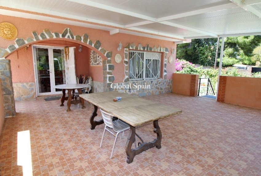 Wiederverkauf - VILLA -
TORREVIEJA - LOS BALCONES - LOS ALTOS