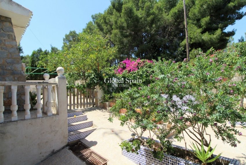 Wiederverkauf - VILLA -
TORREVIEJA - LOS BALCONES - LOS ALTOS