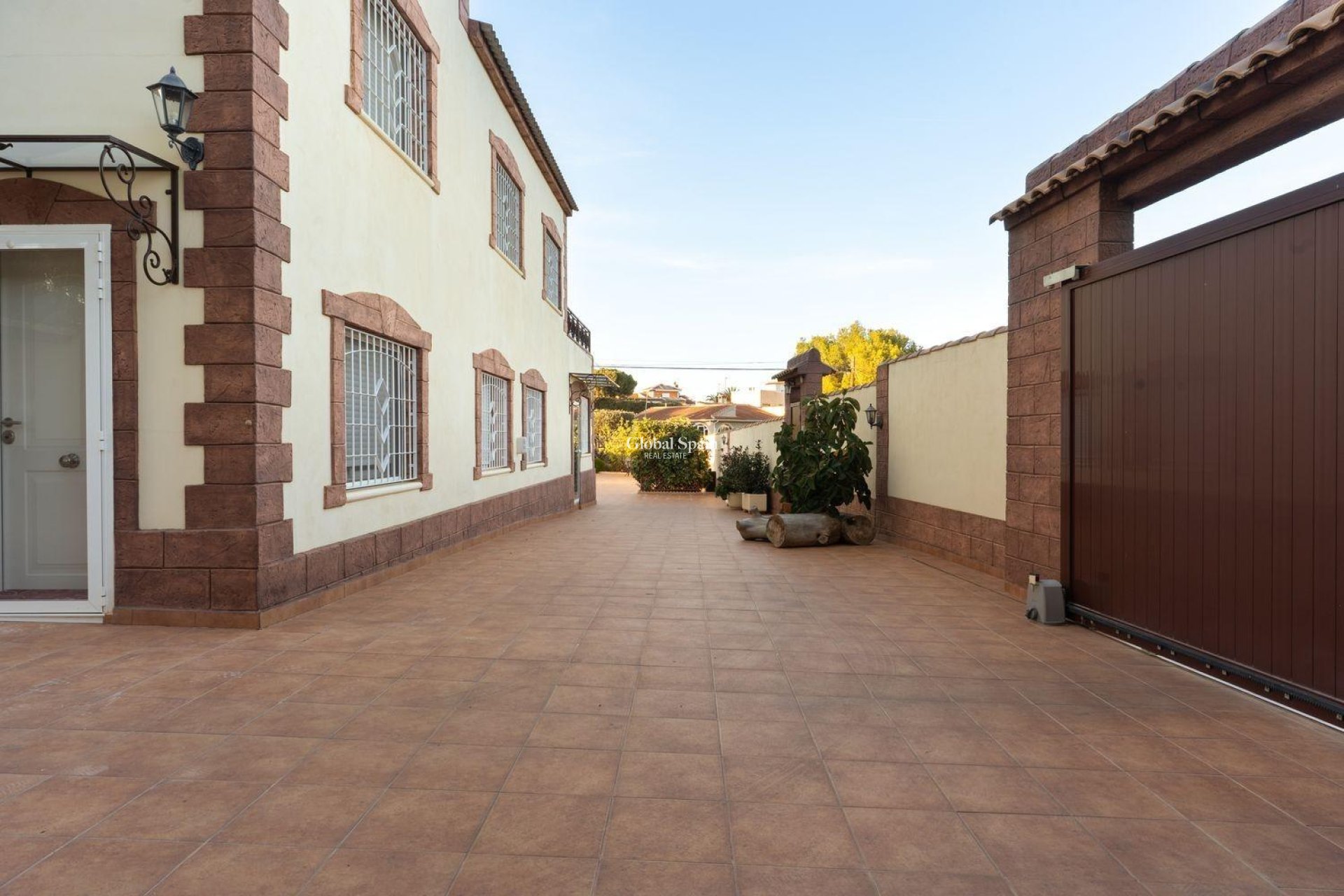 Wiederverkauf - VILLA -
TORREVIEJA - LOS BALCONES - LOS ALTOS