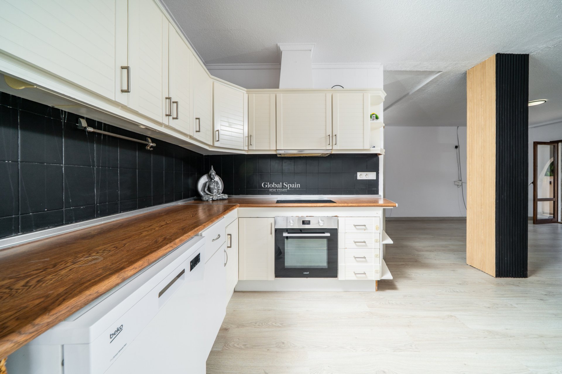 Wiederverkauf - VILLA -
TORREVIEJA - LOS BALCONES - LOS ALTOS