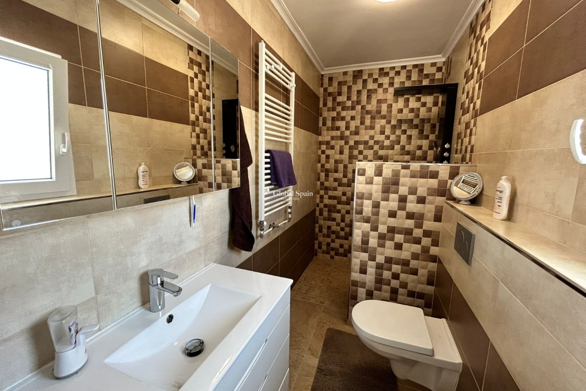 Wiederverkauf - VILLA -
TORREVIEJA - LOS BALCONES - LOS ALTOS