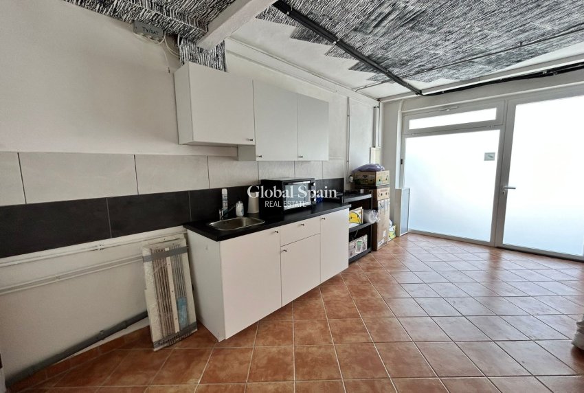 Wiederverkauf - VILLA -
TORREVIEJA - LOS BALCONES - LOS ALTOS