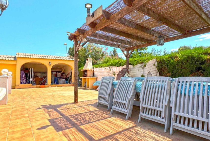 Wiederverkauf - Villa -
TORREVIEJA - LOS BALCONES - LOS ALTOS