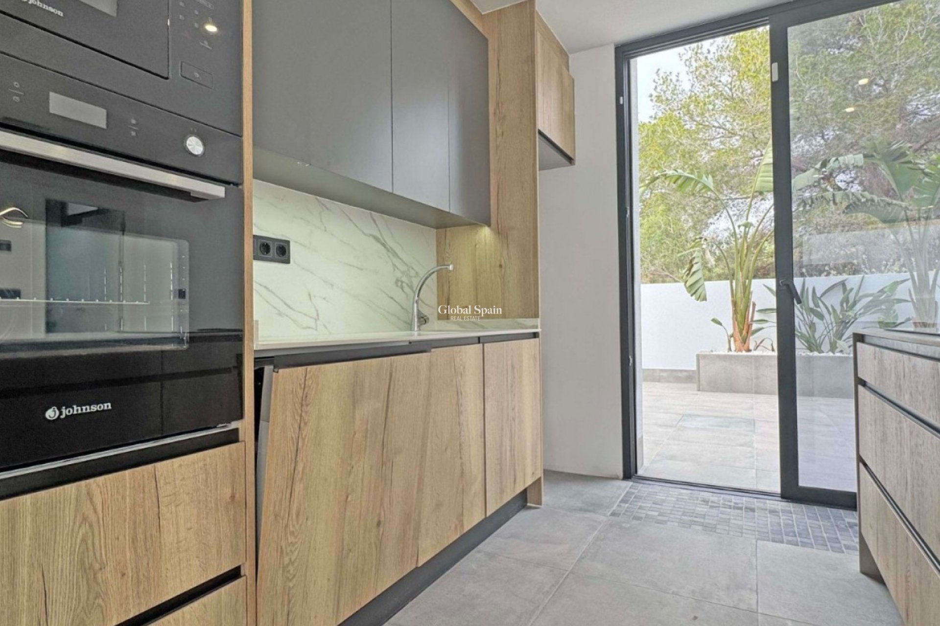 Wiederverkauf - Villa -
TORREVIEJA - LOS BALCONES - LOS ALTOS