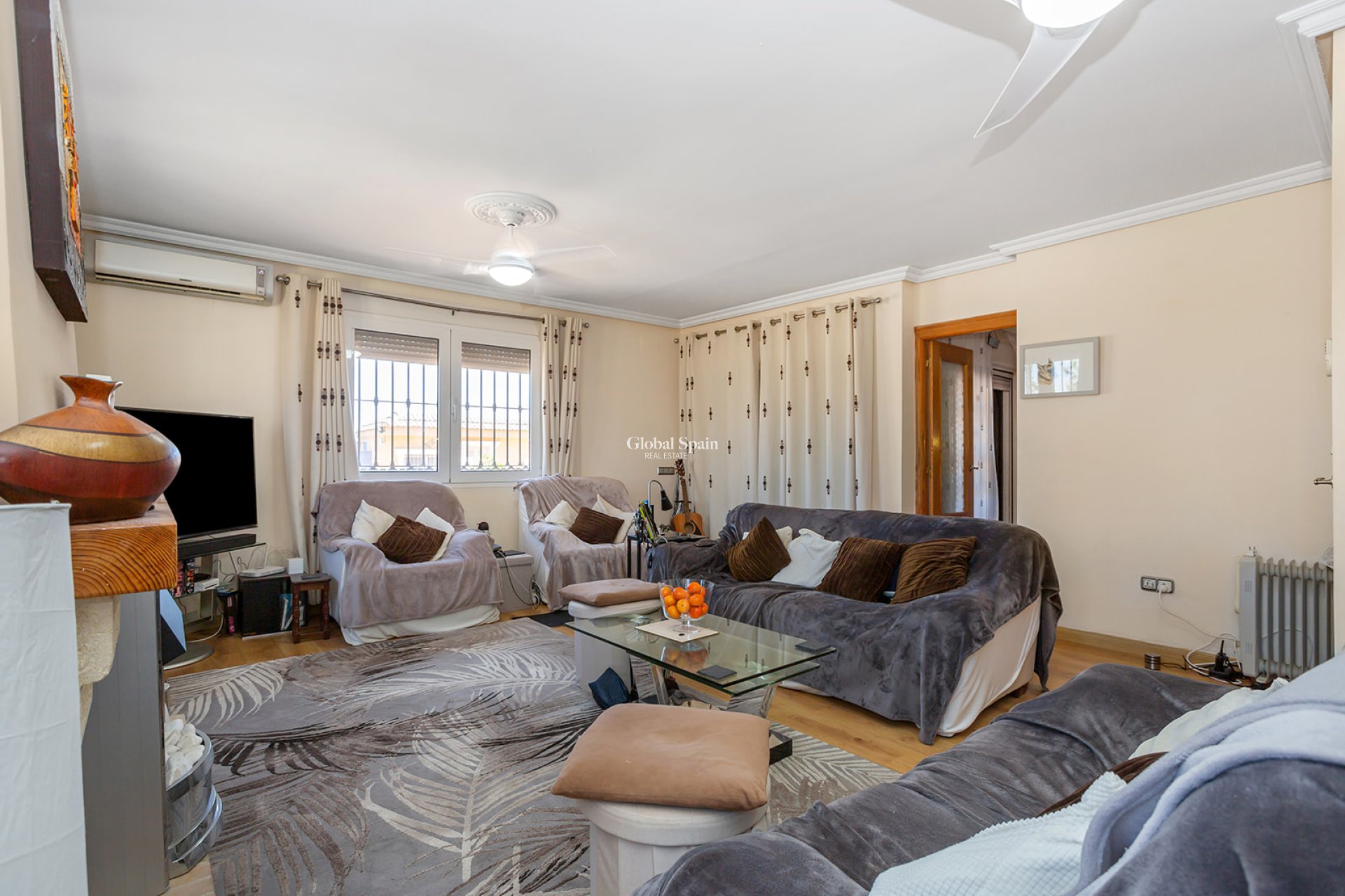 Wiederverkauf - Villa -
TORREVIEJA - LOS BALCONES - LOS ALTOS