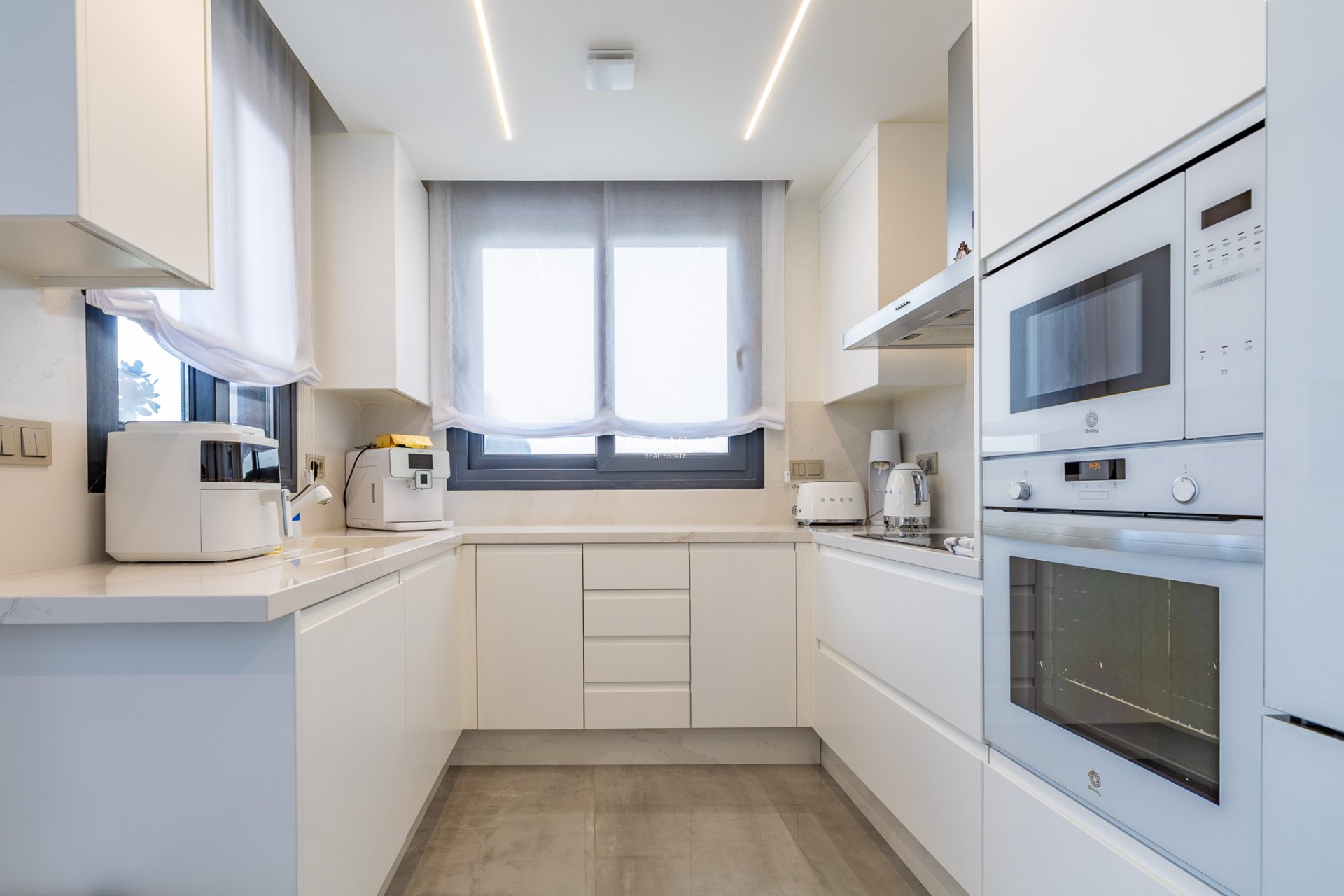 Wiederverkauf - Villa -
TORREVIEJA - LOS BALCONES - LOS ALTOS