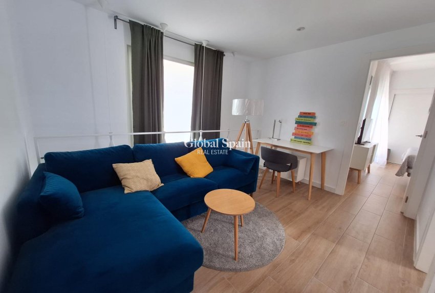 Wiederverkauf - VILLA -
TORREVIEJA - Los Frutales