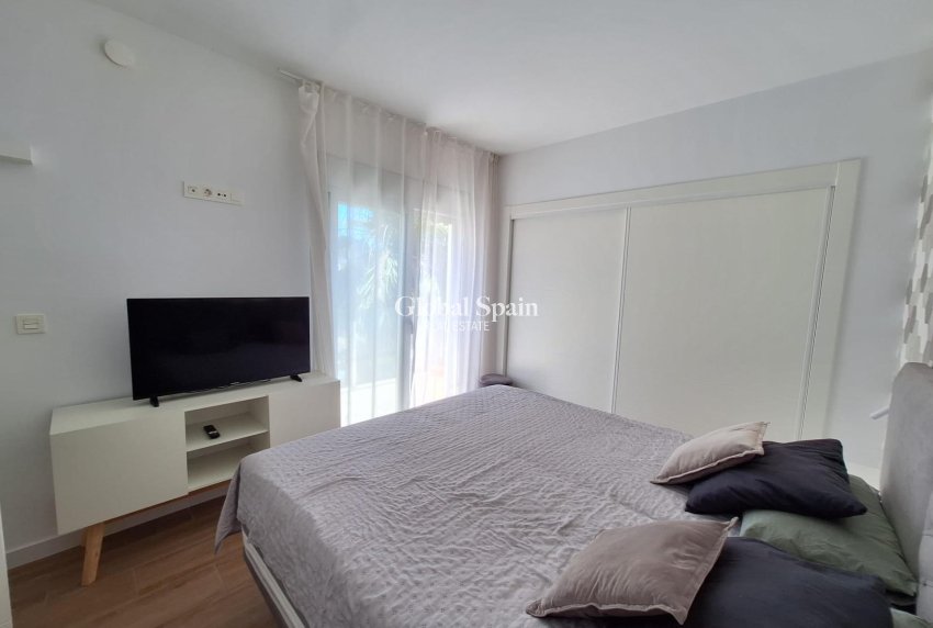 Wiederverkauf - VILLA -
TORREVIEJA - Los Frutales