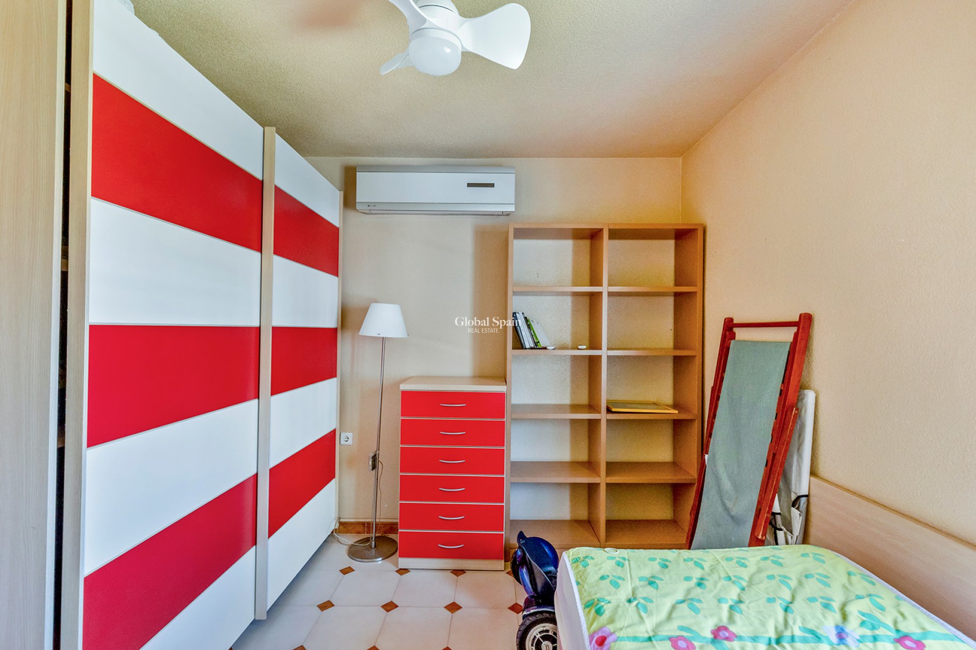 Wiederverkauf - Villa -
TORREVIEJA - Rocio del Mar