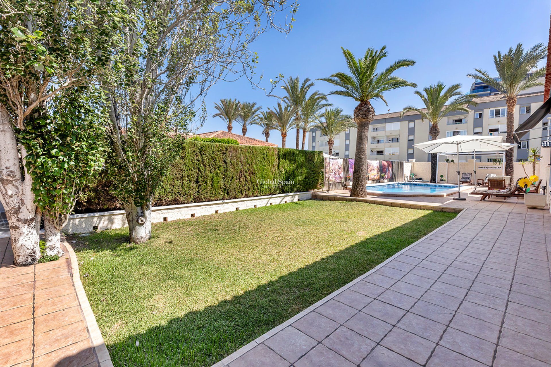 Wiederverkauf - Villa -
TORREVIEJA - Rocio del Mar