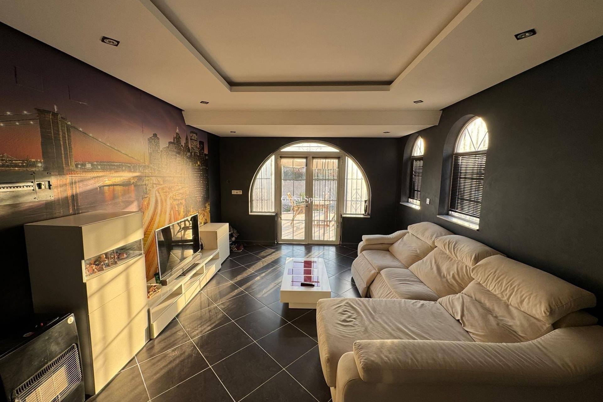 Wiederverkauf - Villa -
TORREVIEJA - San luis