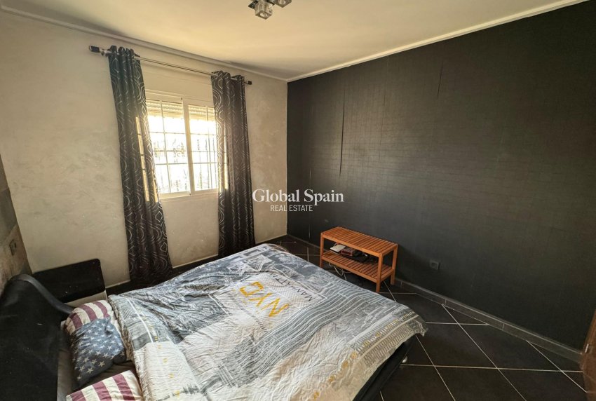 Wiederverkauf - Villa -
TORREVIEJA - San luis