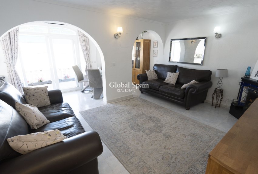 Wiederverkauf - VILLA -
TORREVIEJA - San Luis