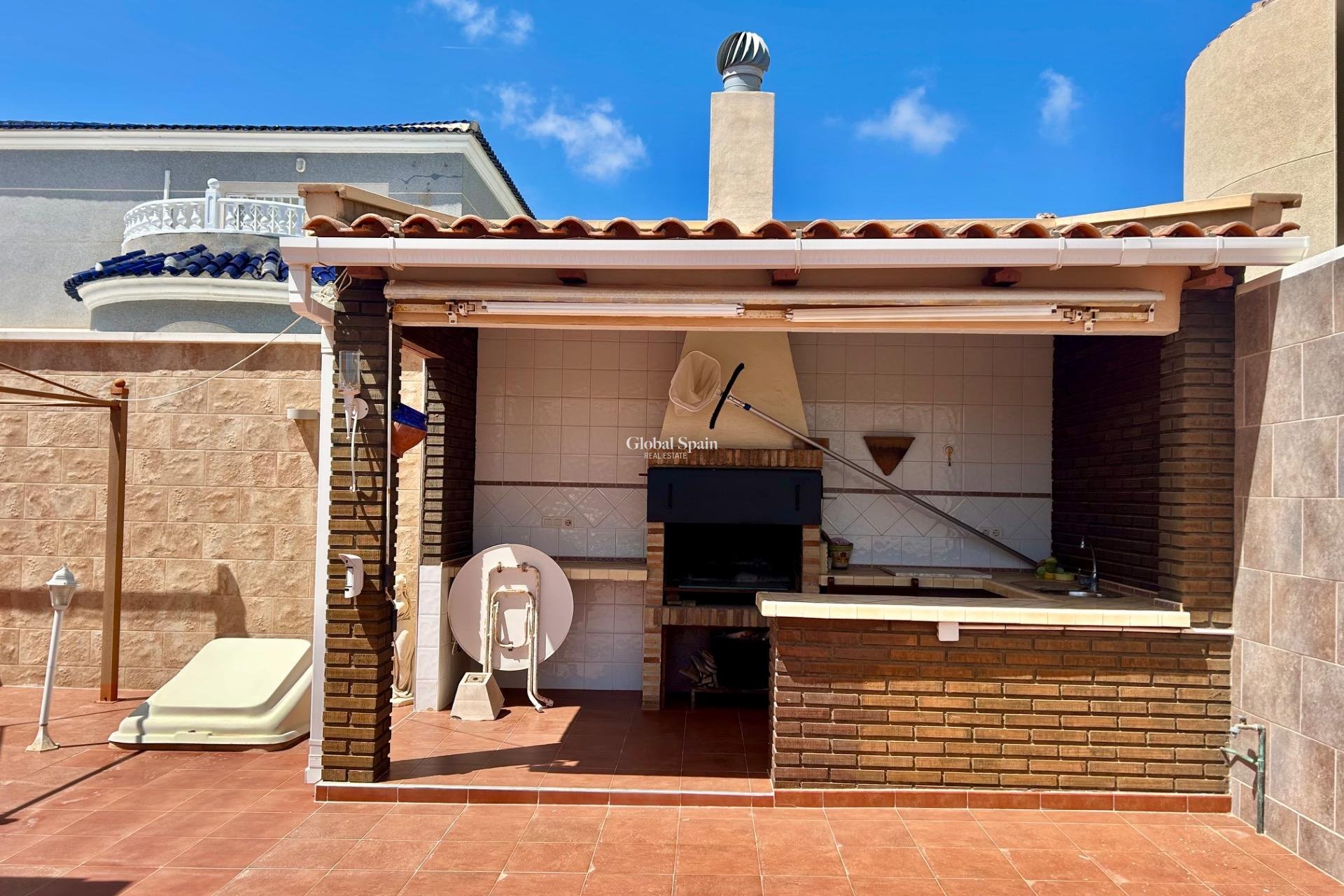 Wiederverkauf - VILLA -
TORREVIEJA - San Luis