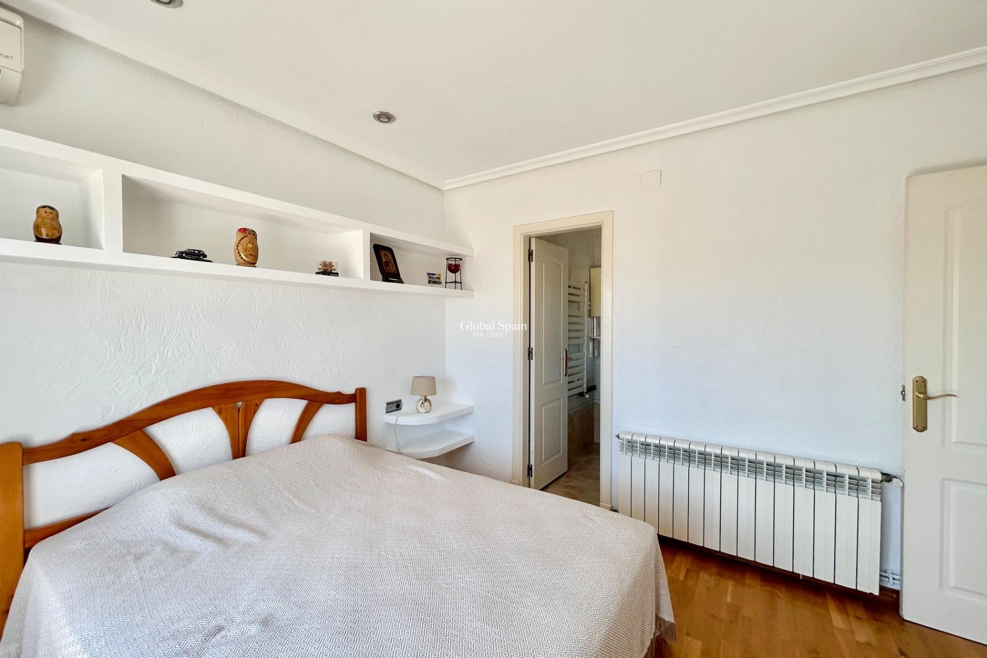 Wiederverkauf - VILLA -
TORREVIEJA - San Luis