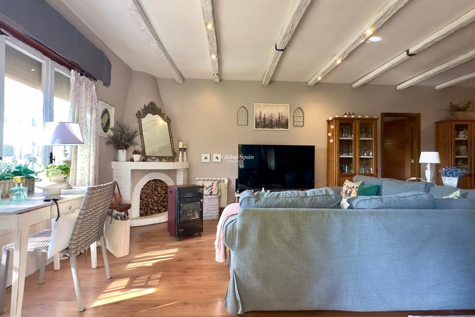 Wiederverkauf - VILLA -
TORREVIEJA - Torreblanca