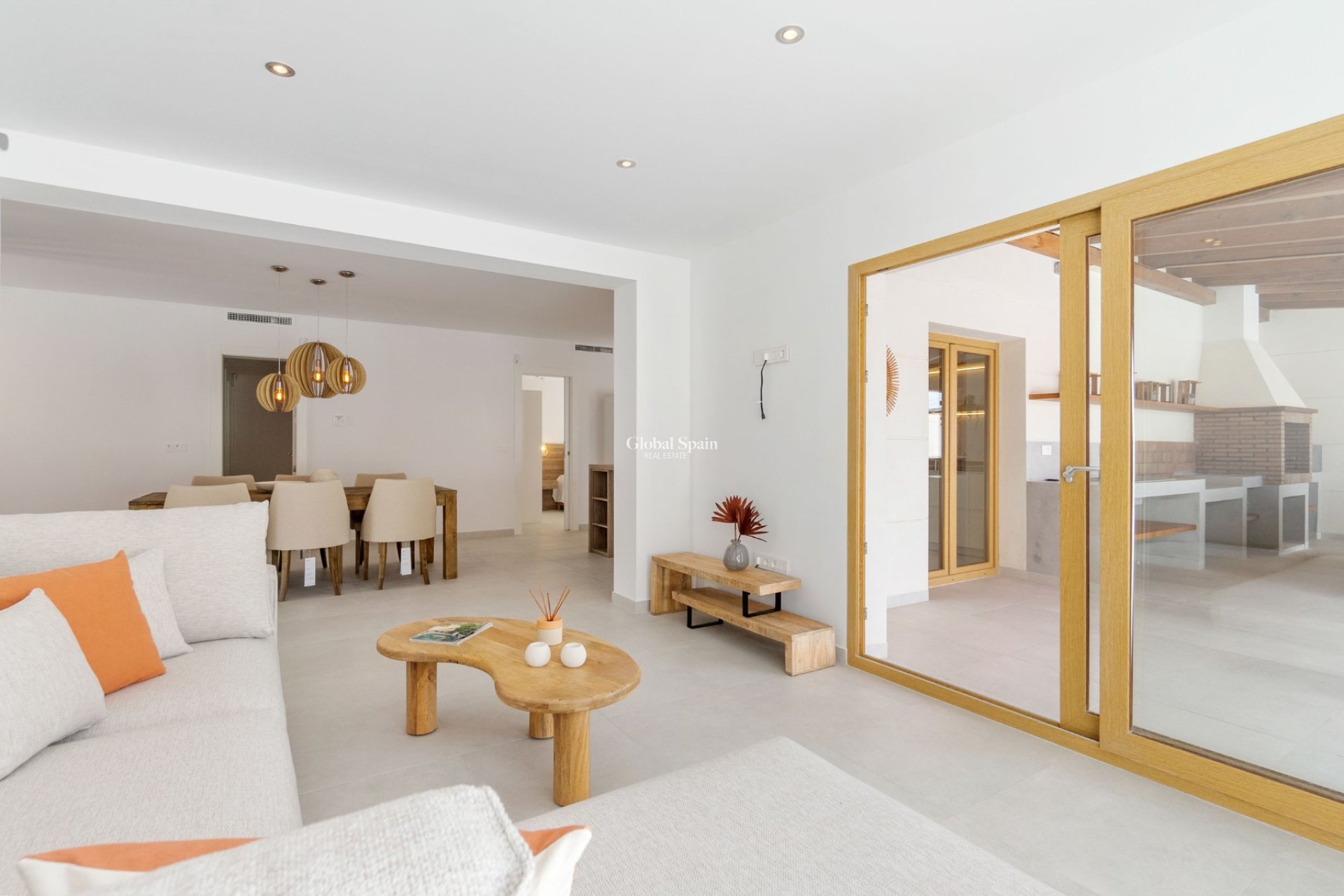 Wiederverkauf - Villa -
TORREVIEJA - Torreta Florida