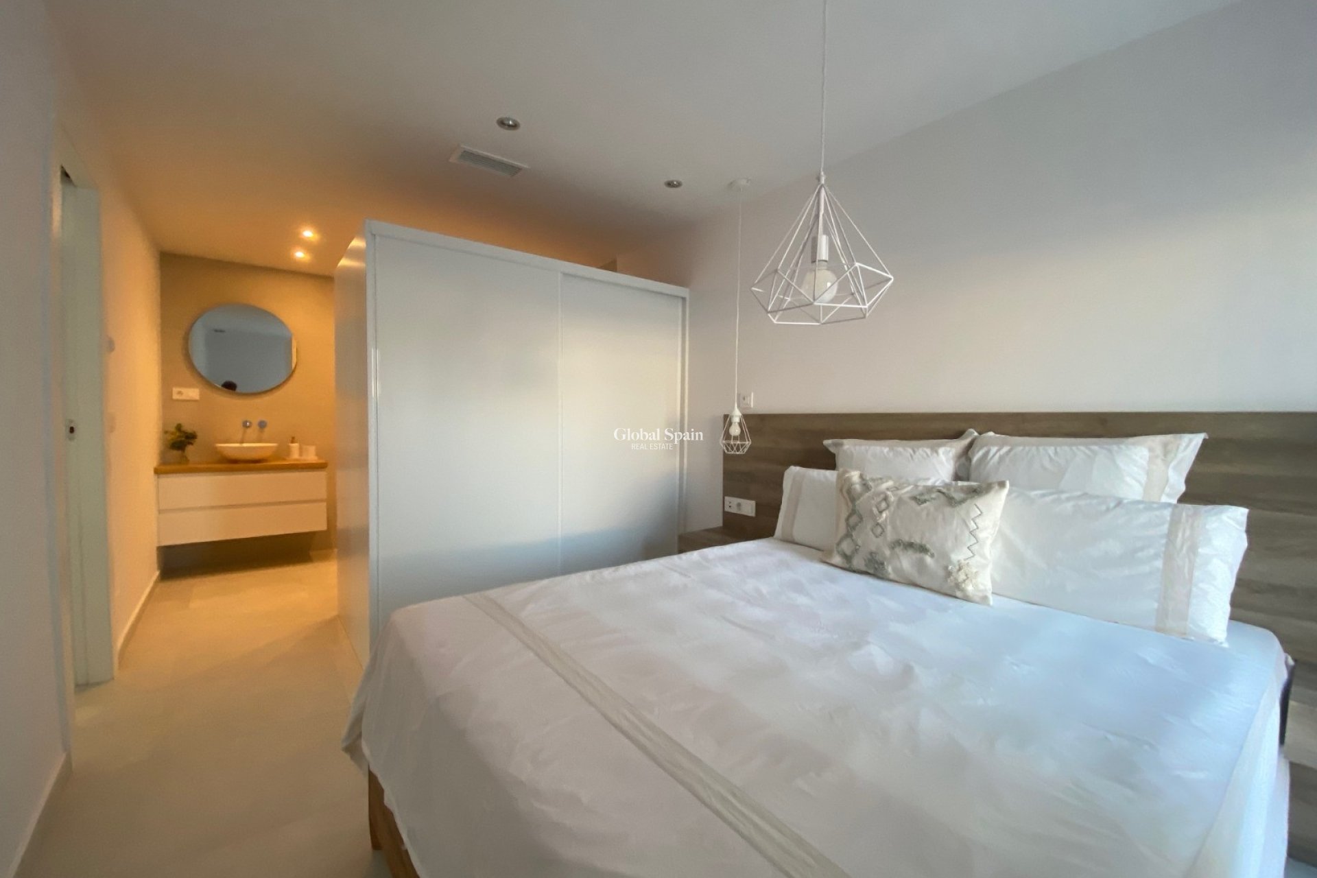 Wiederverkauf - Villa -
TORREVIEJA - Torreta Florida