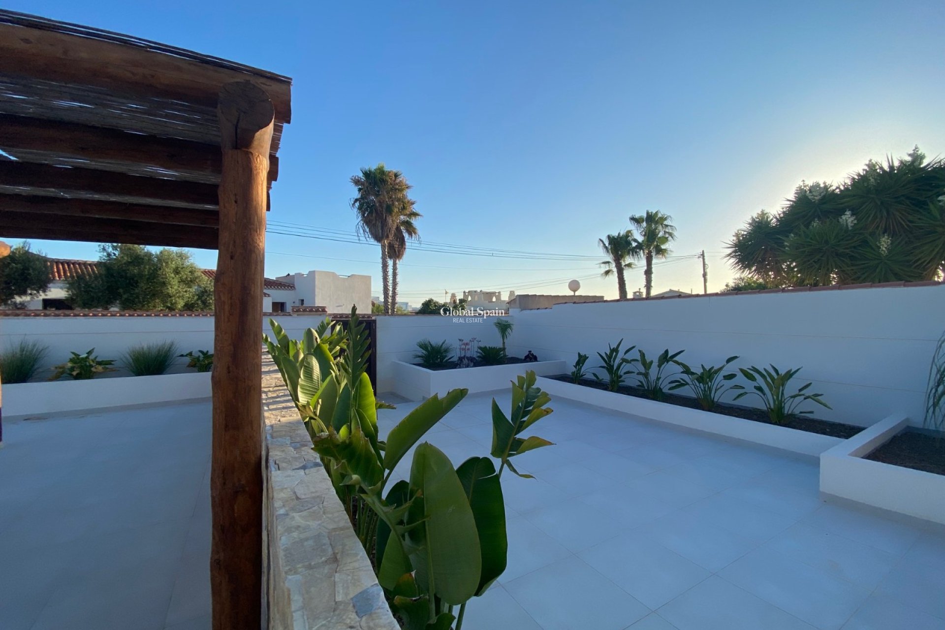 Wiederverkauf - Villa -
TORREVIEJA - Torreta Florida