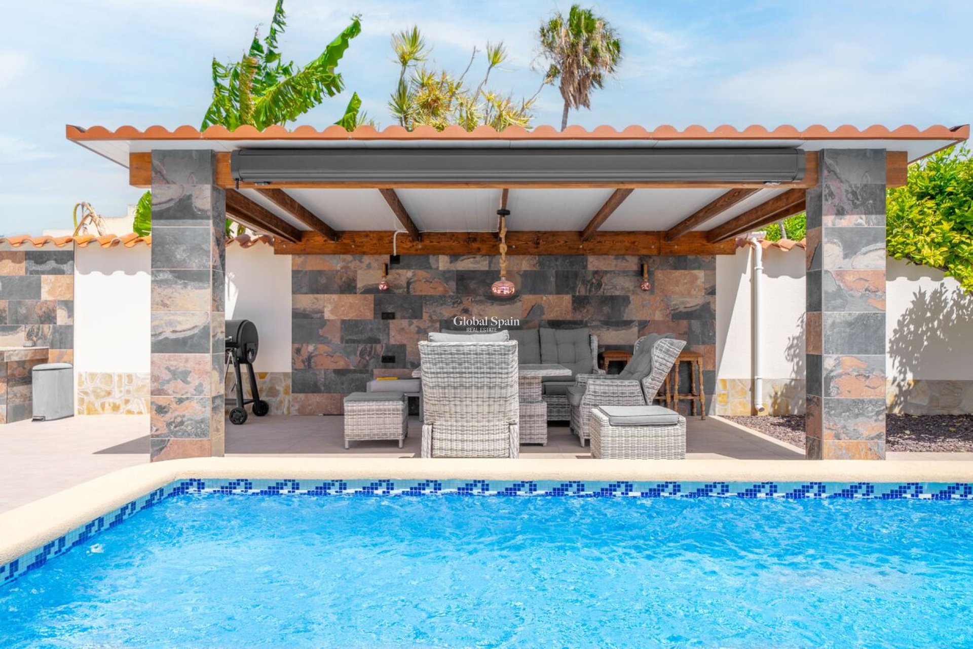Wiederverkauf - VILLA -
TORREVIEJA - Torreta