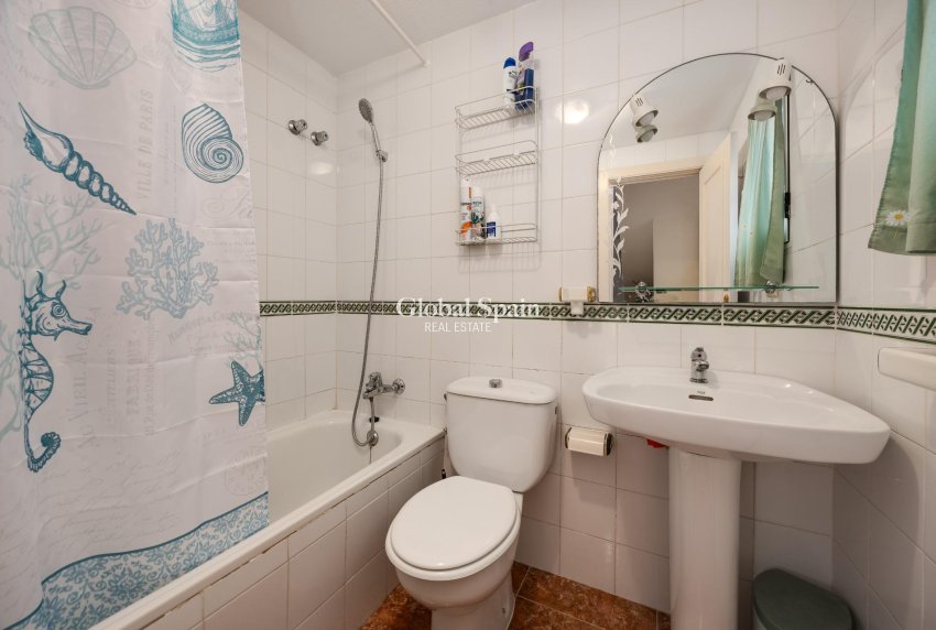 Wiederverkauf - VILLA -
TORREVIEJA - Torretas