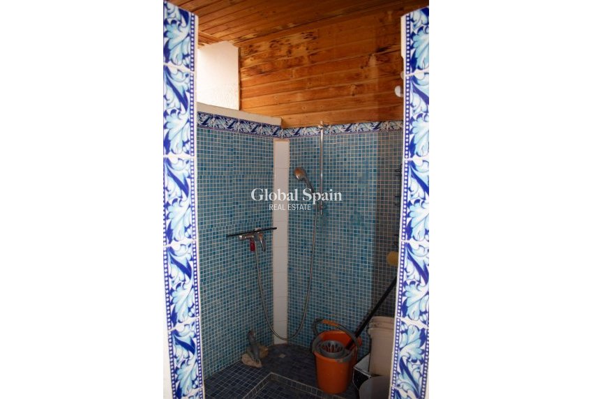 Wiederverkauf - VILLA -
TORREVIEJA - Torrevieja