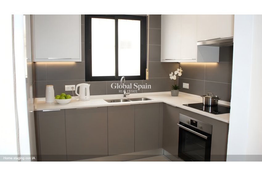 Wiederverkauf - VILLA -
TORREVIEJA - Torrevieja