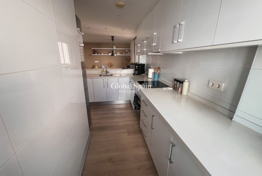 Wiederverkauf - VILLA -
TORREVIEJA - Torrevieja