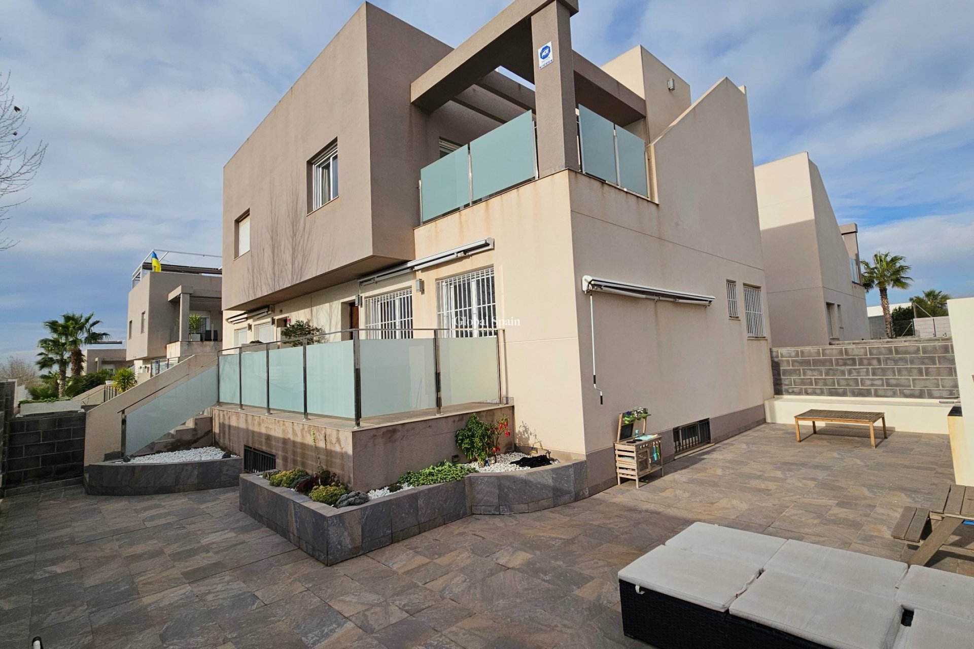 Wiederverkauf - VILLA -
TORREVIEJA - Torrevieja