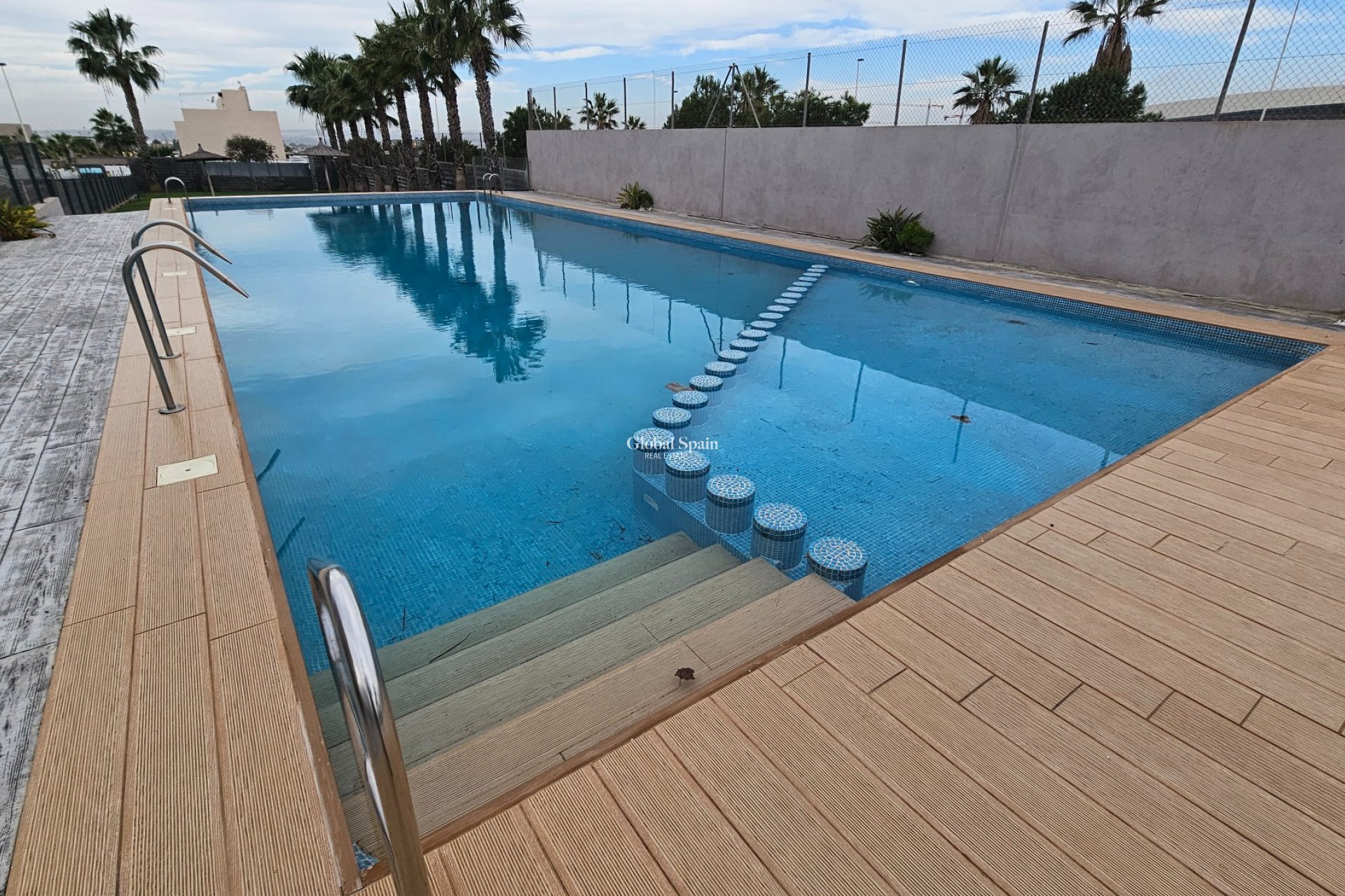 Wiederverkauf - VILLA -
TORREVIEJA - Torrevieja