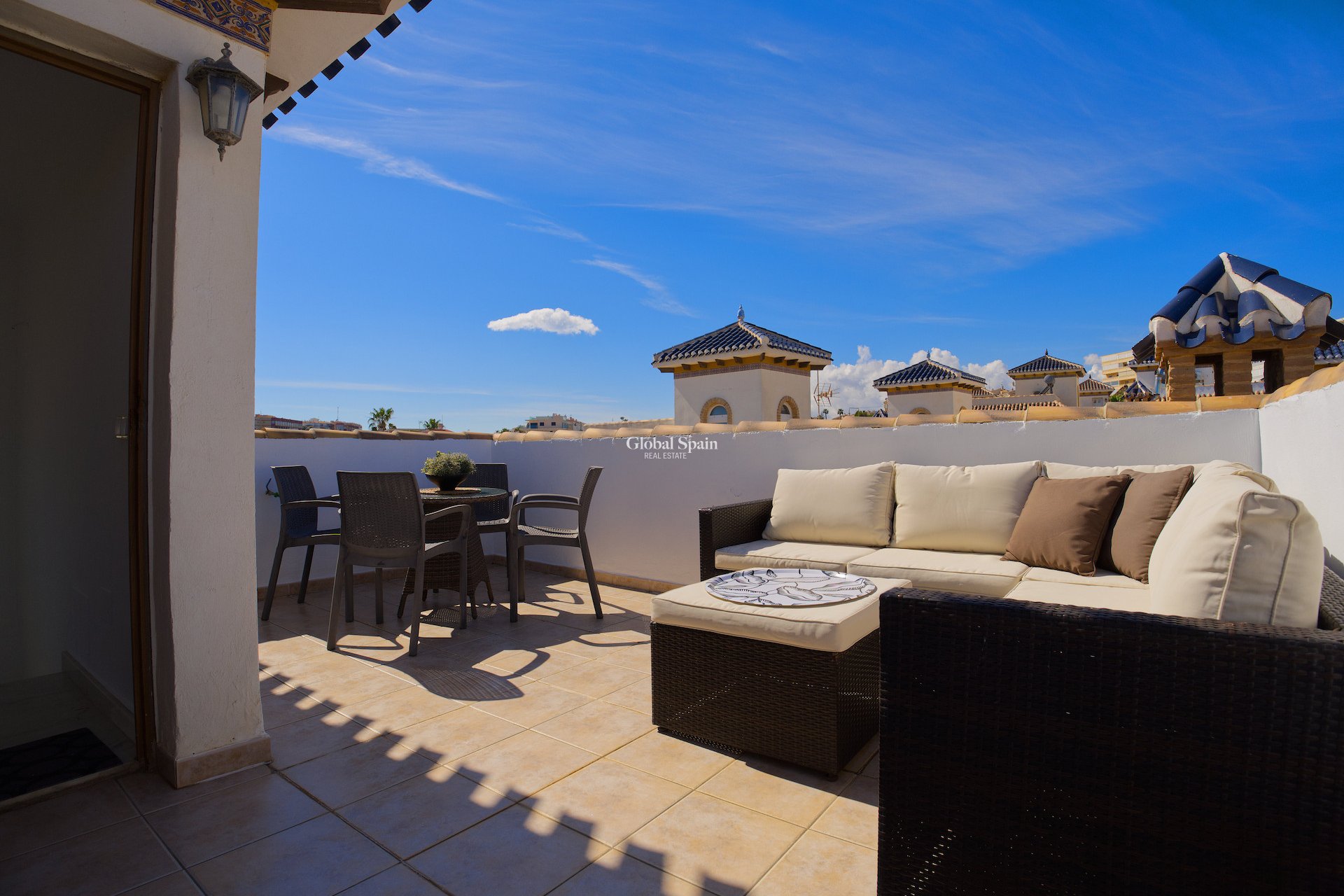 Wiederverkauf - VILLA -
TORREVIEJA - Torrevieja