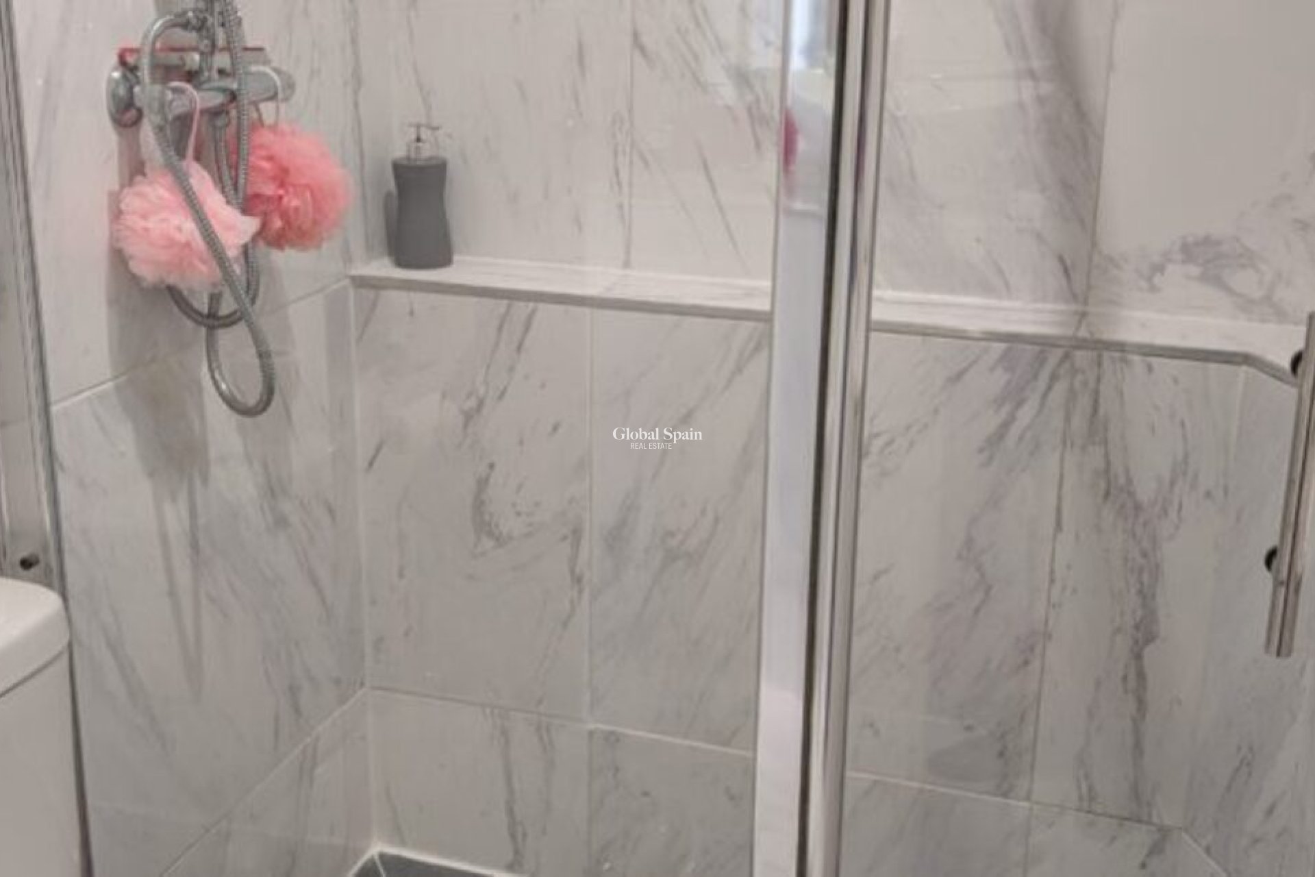 Wiederverkauf - VILLA -
VILLAMARTÍN - Costa Blanca