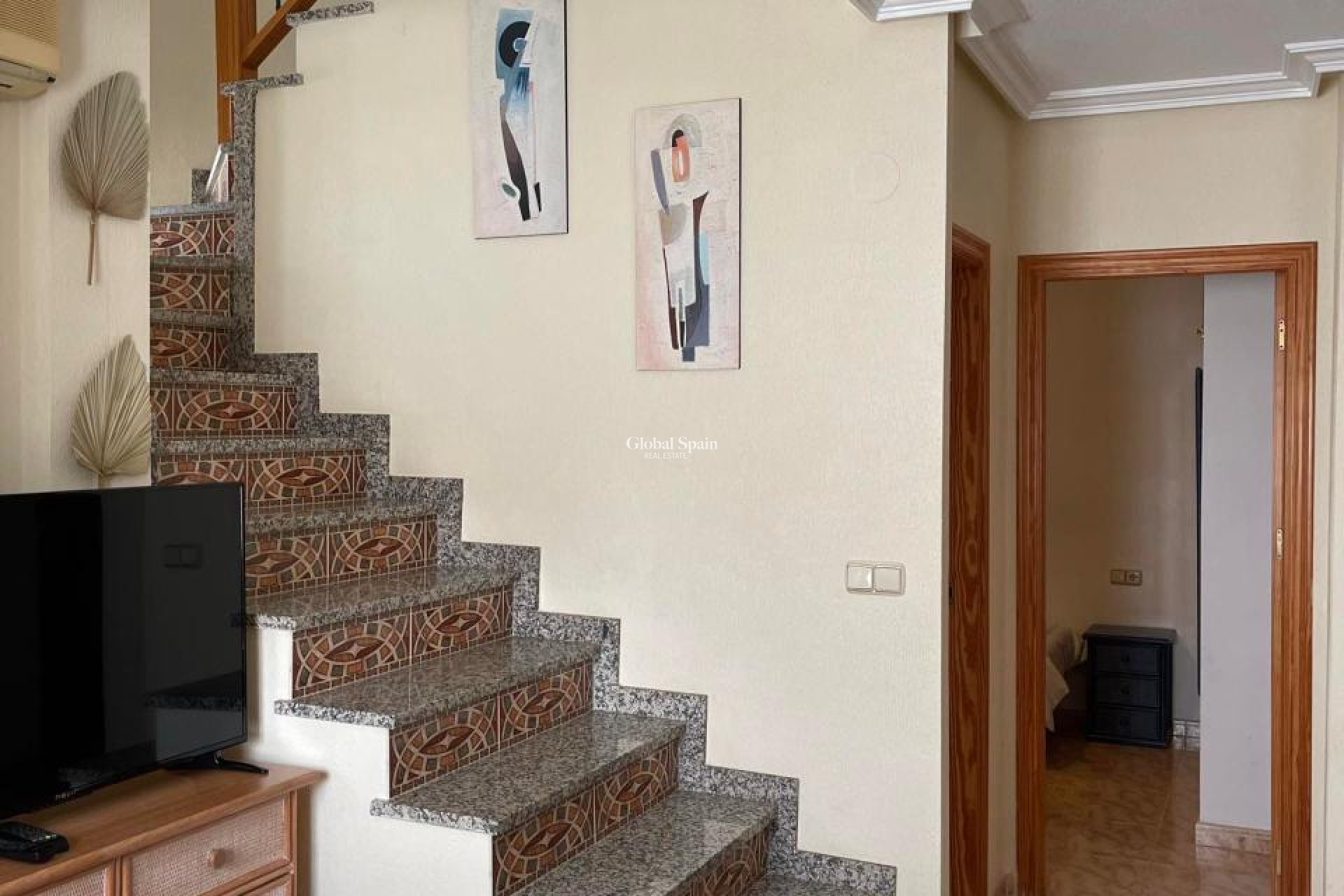 Wiederverkauf - VILLA -
VILLAMARTÍN - Costa Blanca