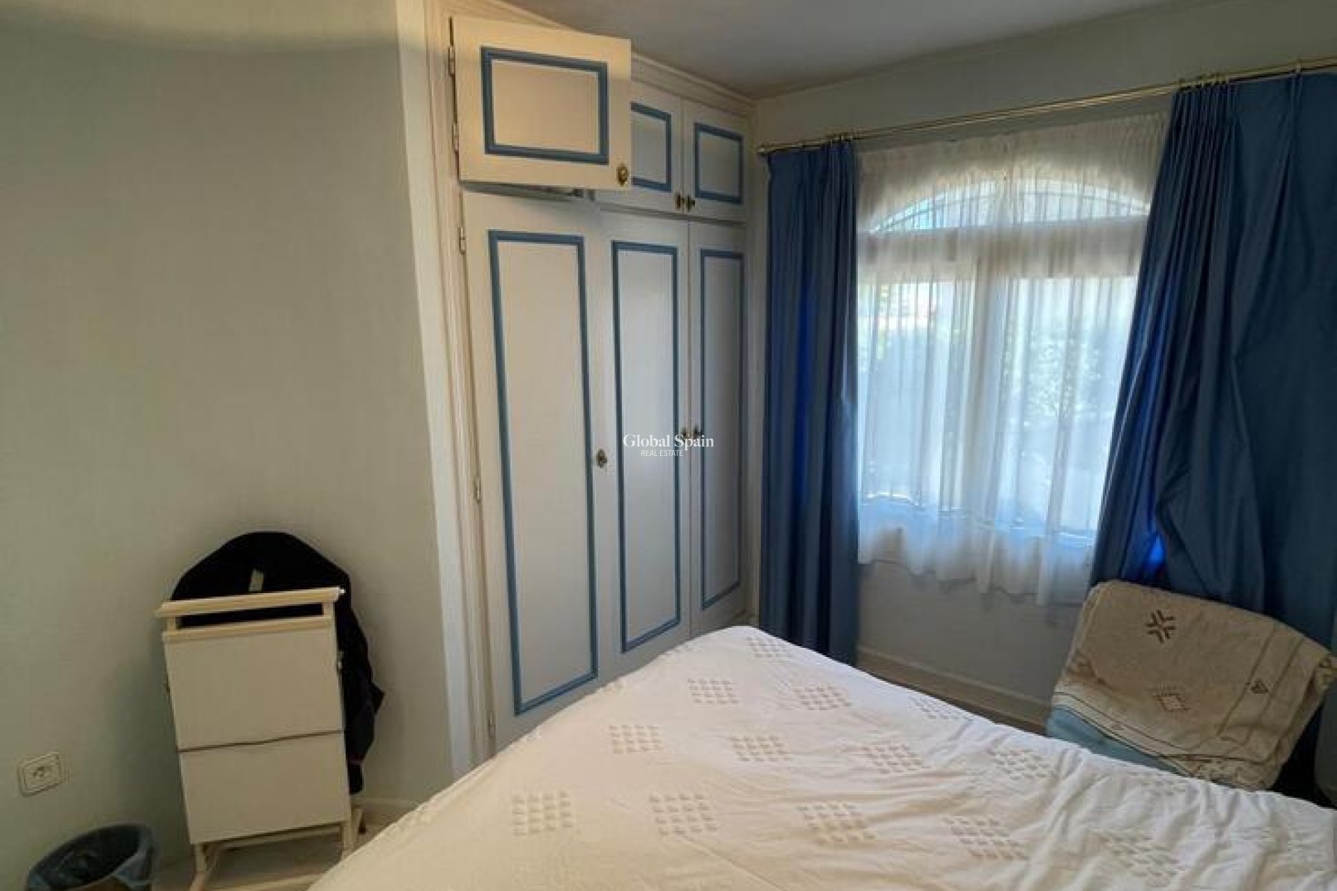 Wiederverkauf - VILLA -
VILLAMARTÍN - Costa Blanca