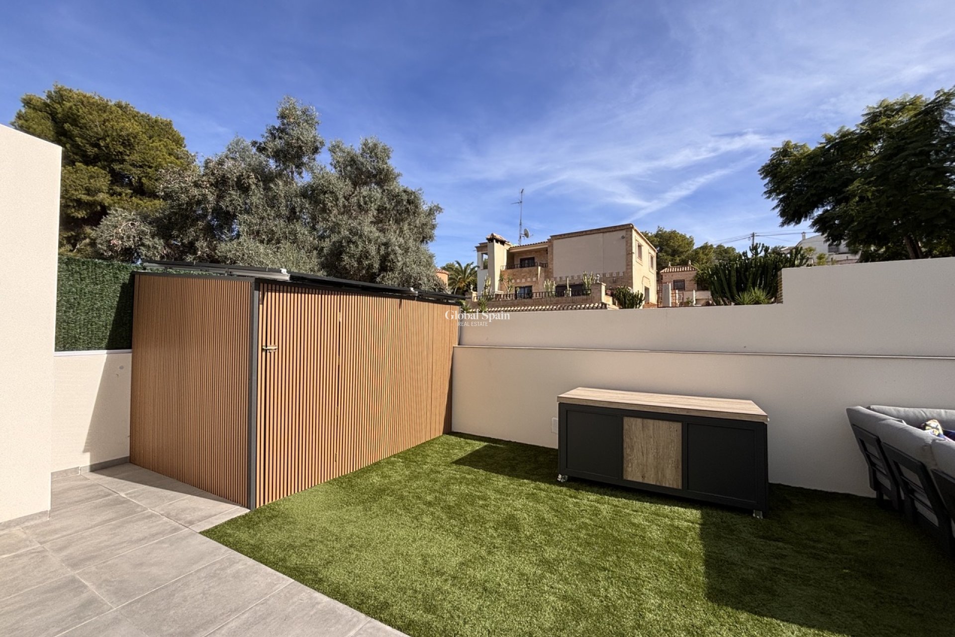 Wiederverkauf - VILLA -
VILLAMARTÍN - Costa Blanca